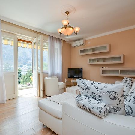 Central Apartment Kotor Luaran gambar