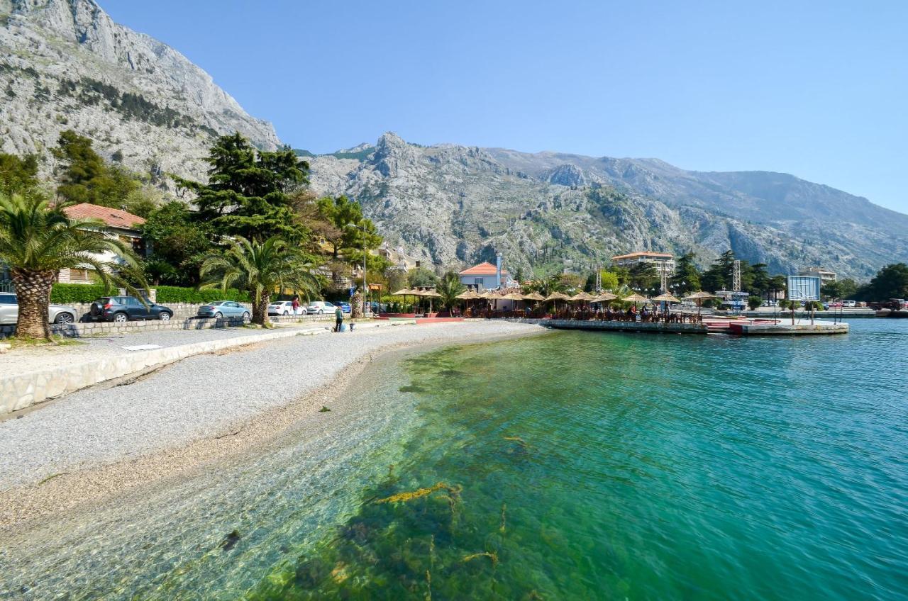 Central Apartment Kotor Luaran gambar