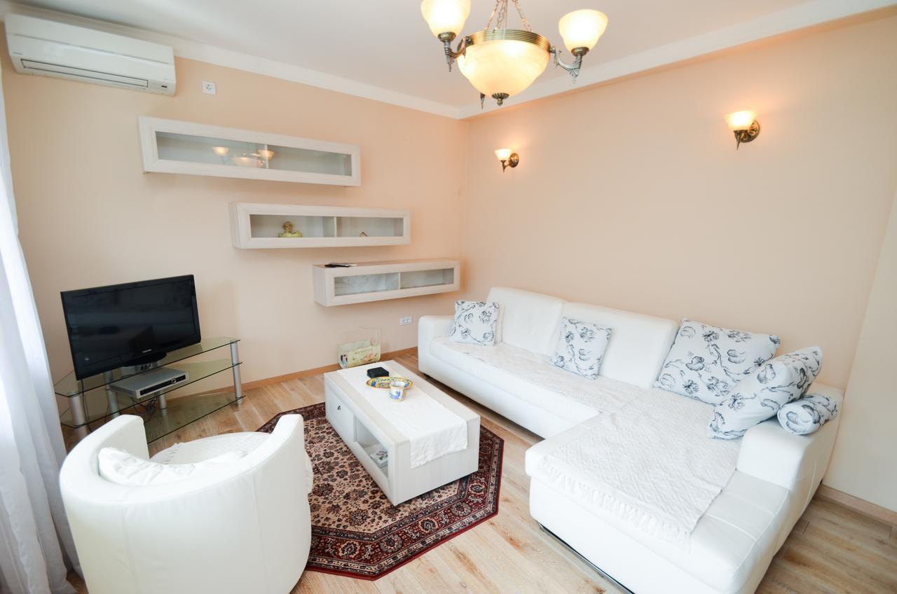 Central Apartment Kotor Luaran gambar