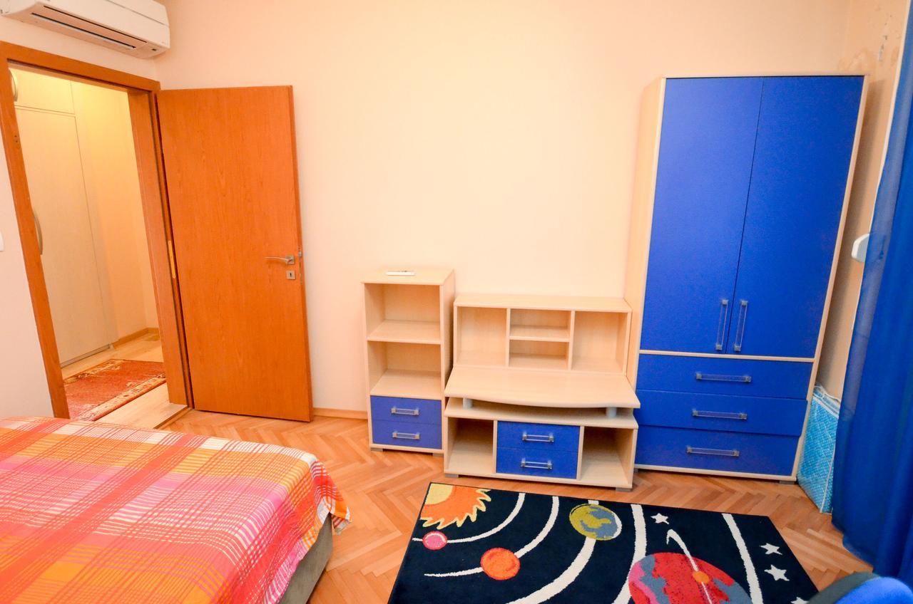 Central Apartment Kotor Luaran gambar