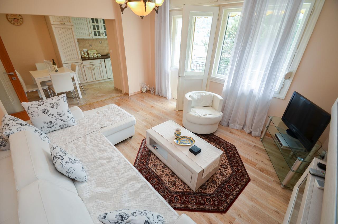 Central Apartment Kotor Luaran gambar